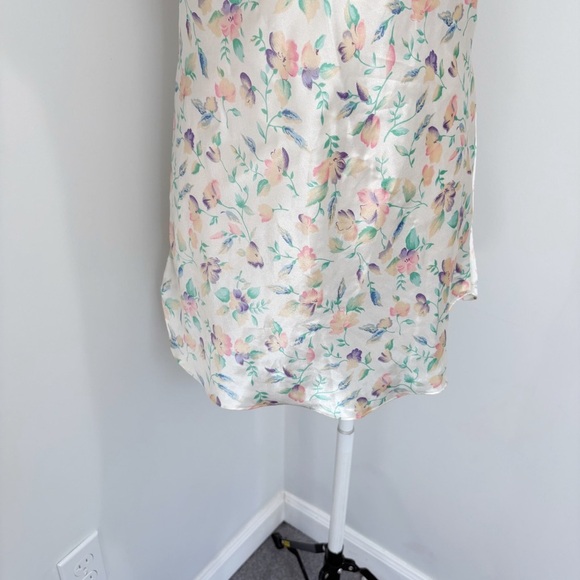 Vintage Victoria’s Secret Gold Label Floral Slip Nightgown Nightie Size Medium - Picture 5 of 16